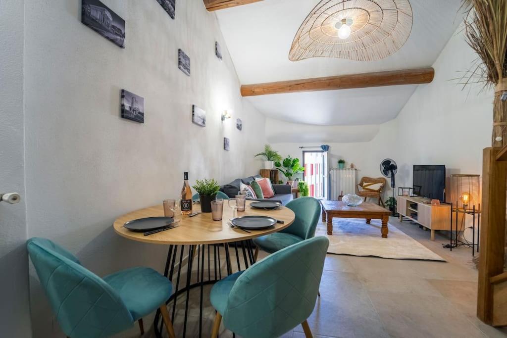 Charmant T2 Proche Place Aux Herbes Uzès Εξωτερικό φωτογραφία